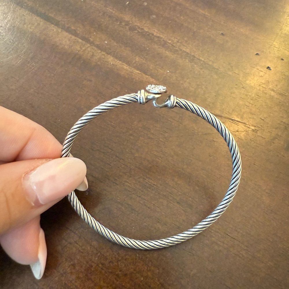 David Yurman Sterling Silver Cable Bracelet with Pave Heart - Picture 4 of 5